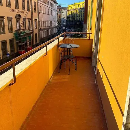 De Gasperi House- Elegante Appartamento,con Terrazza,nel Cuore Di
