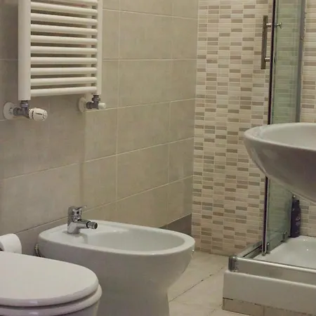 Casa de Férias De Gasperi House- Elegante Appartamento,con Terrazza,nel Cuore Di *