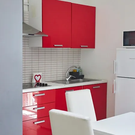 De Gasperi House- Elegante Appartamento,con Terrazza,nel Cuore Di * Nápoles